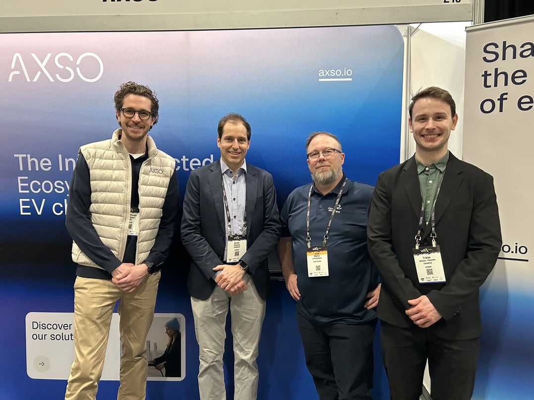 ChargeHub, AXSO and Circuit électrique representatives – AXSO trade show booth – EV charging conference – electric truck charging partnership team – North America