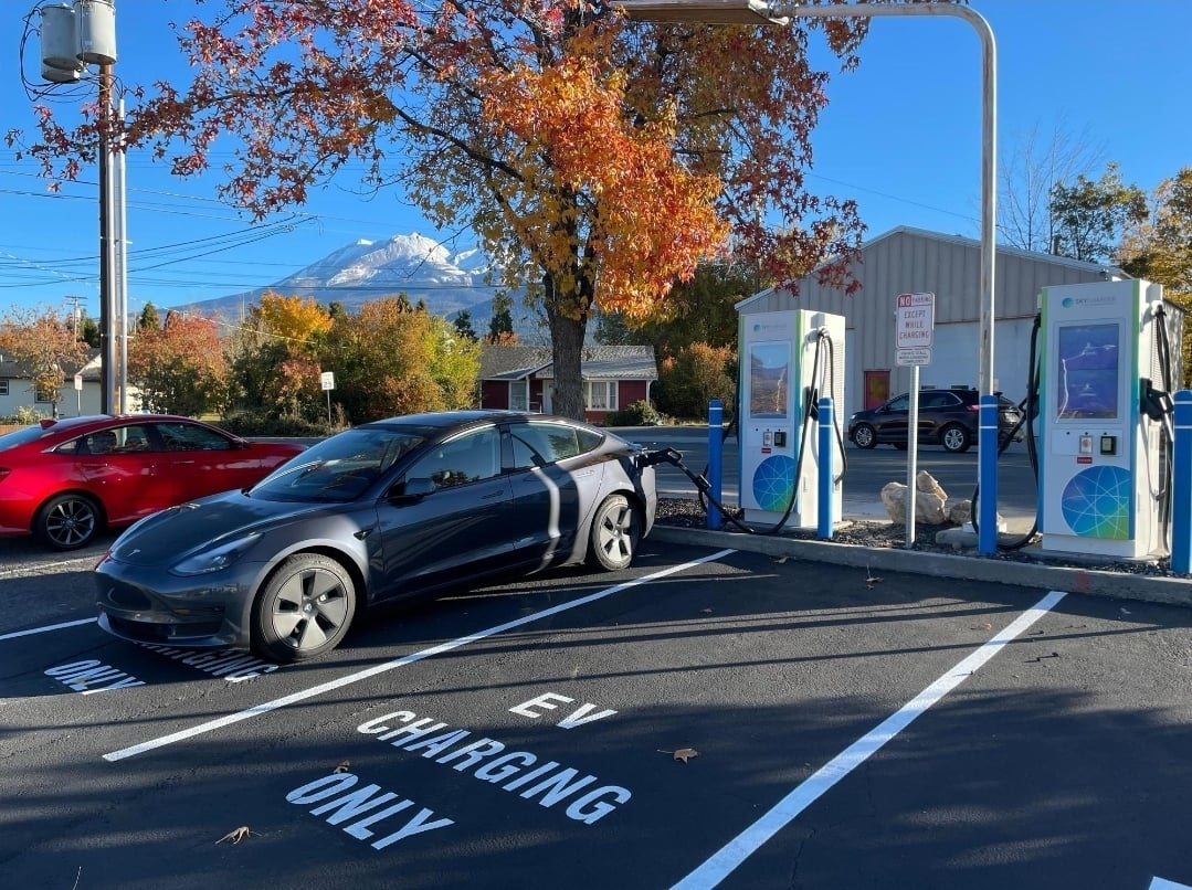 2025-07-27 - 300 West Lake Street