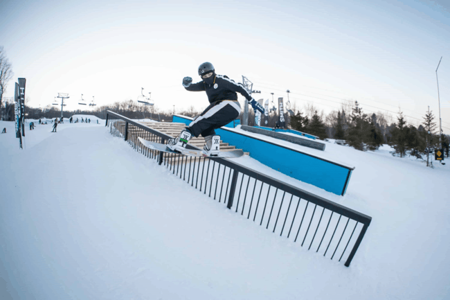 Chargehub-ski-resorts-accessible-by-EV-Friday-night-rail-jam-Blue-Mountain-Resort-1024x683