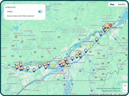 Carte ChargeHub, filtre hôtel activé, itinéraire Montréal–Québec–Ottawa avec hôtels équipés en évidence