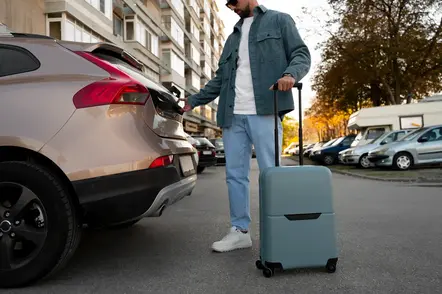 Comment trouver un hôtel avec borne de recharge │ ChargeHub