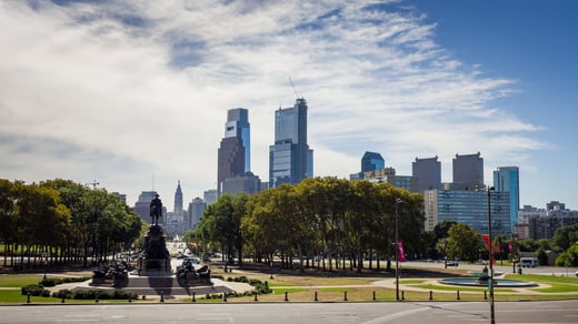 Travelling to Philadelphia in an electric vehicle: itinerary, charging tips and networks