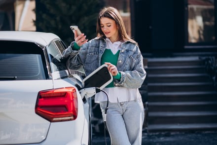 La borne de recharge bidirectionnelle : le futur?