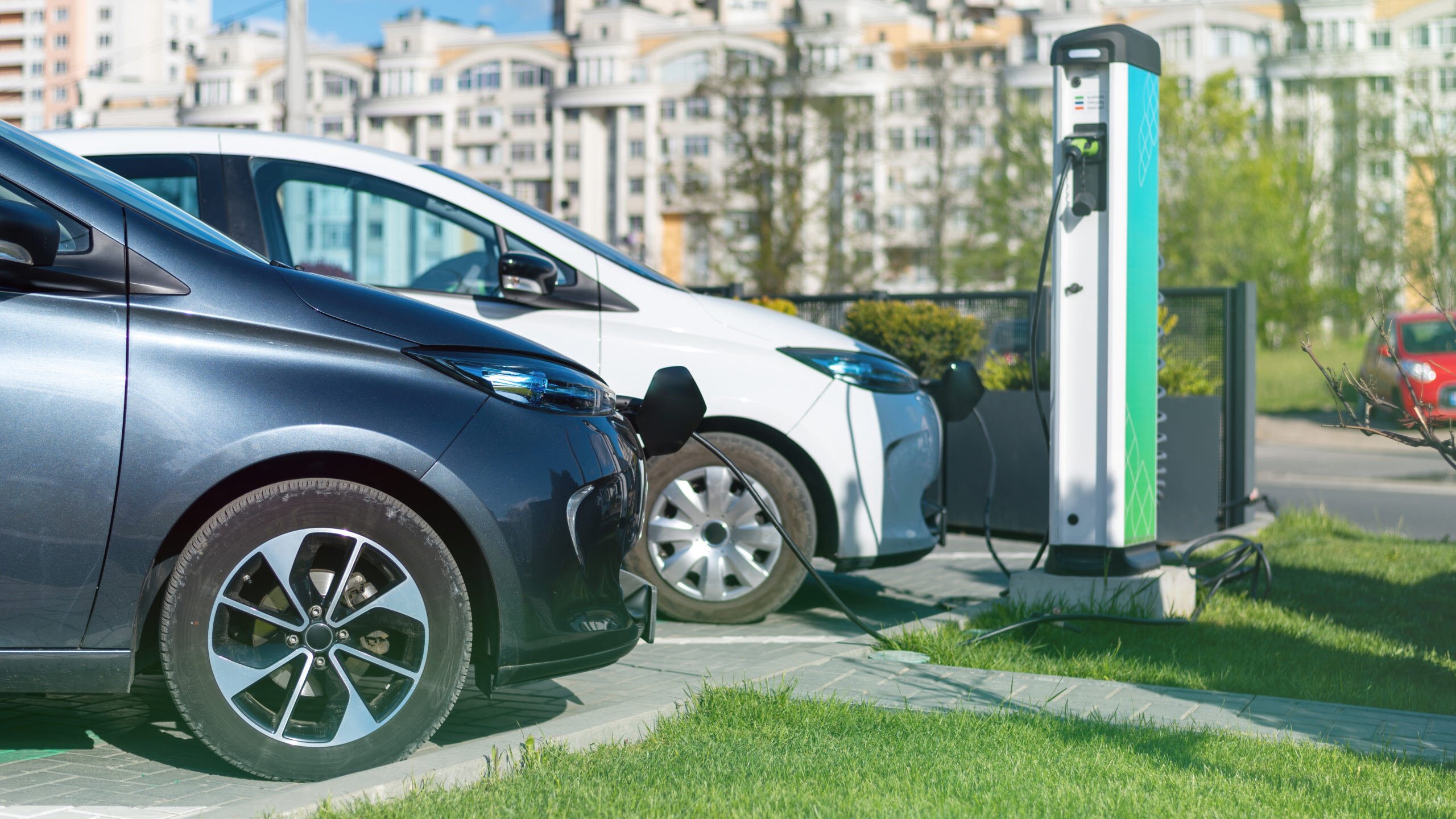 Couche-Tard and Ivy EV Charging Stations Now Compatible with Payments via the ChargeHub App